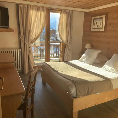 Szálloda Alp'azur 3*
